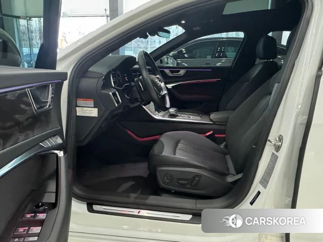 Audi A6 (C8) 2023 Белый из Кореи, фото 2