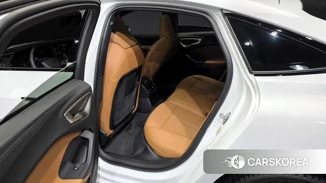 Audi A5 (B10) 2025 Белый из Кореи, фото 2