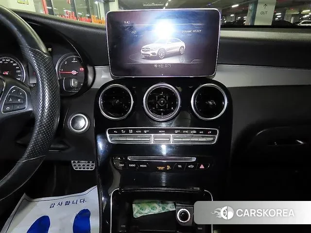 Mercedes-Benz GLC-Class X253 2018 Черный из Кореи, фото 2