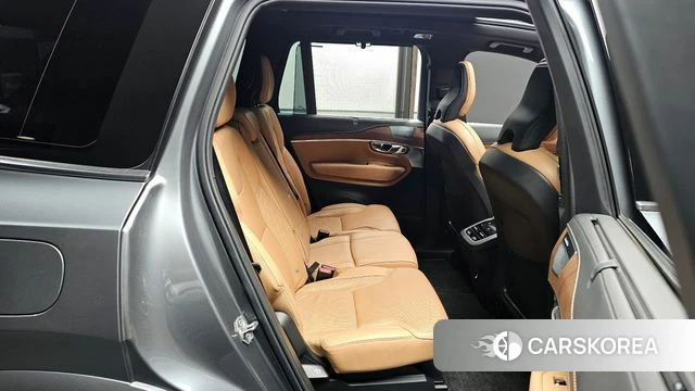 Volvo XC90 second Generation 2018 Серебристо-серый из Кореи, фото 2