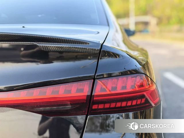 Audi A7L 2025 Черный из Китая, фото 2