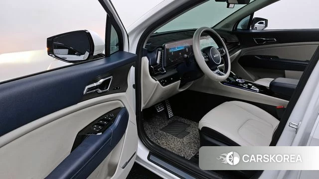 Kia Sportage 5th Generation 2023 Белый из Кореи, фото 2