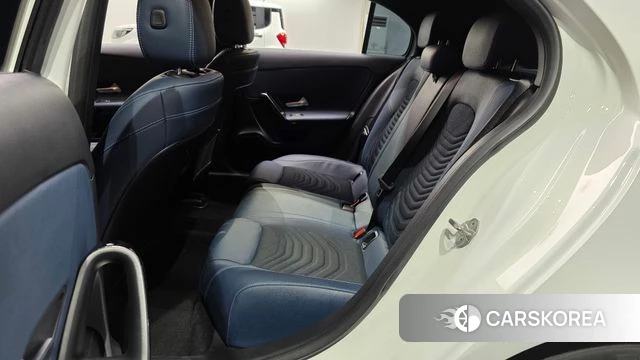 Mercedes-Benz A-Class W177 2020 Белый из Кореи, фото 2