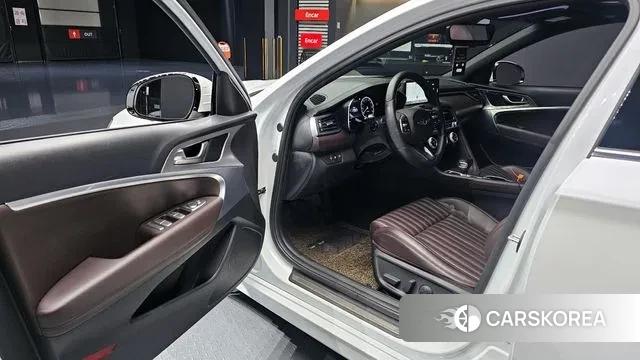 Genesis The New G70 2021 Белый из Кореи, фото 2