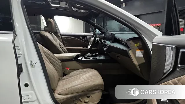 Kia K8 Hybrid 2022 Белый из Кореи, фото 2