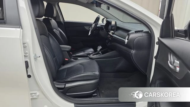 Kia Come New K3 2021 Белый из Кореи, фото 2