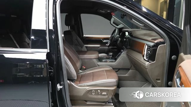 GMC Sierra 2023 Черный из Кореи, фото 2