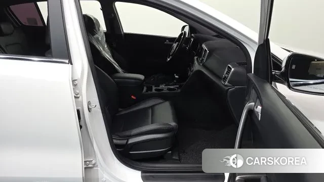 Kia Sportage 4th Generation 2018 Белый из Кореи, фото 2