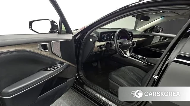 Kia K8 Hybrid 2024 Черный из Кореи, фото 2