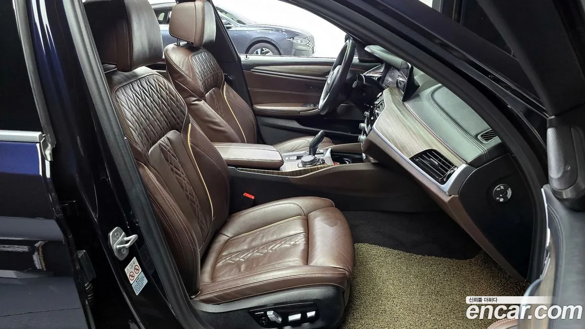 BMW 5 Series (G30) id 2036061 из Кореи 2