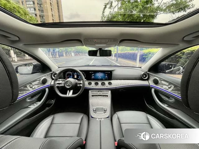 Mercedes-Benz E-class 2023 Темно-серый из Китая, фото 2