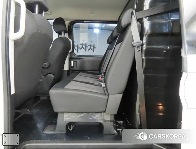 Hyundai Staria 2024 Белый из Кореи, фото 2