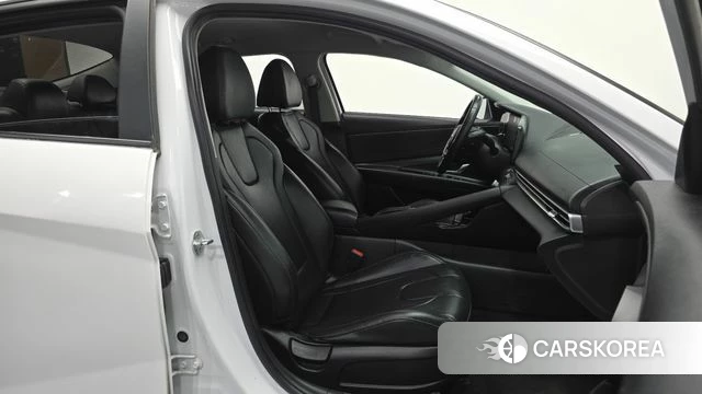 Hyundai Avante (CN7) 2021 Белый из Кореи, фото 2