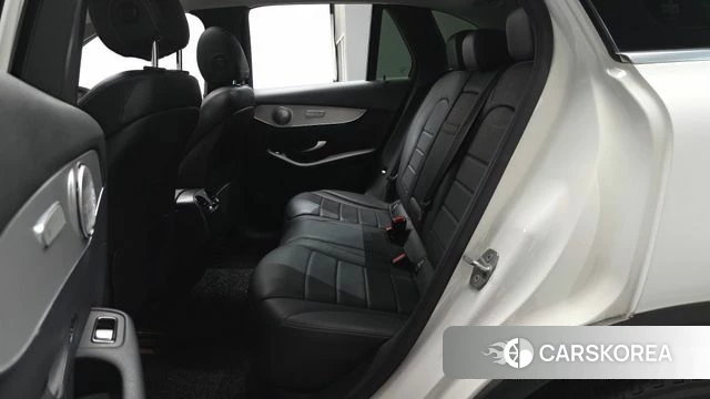 Mercedes-Benz GLC-Class X253 2018 Белый из Кореи, фото 2