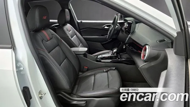 Chevrolet (GM Daewoo) Trax Crossover 2023 Белый из Кореи, фото 2