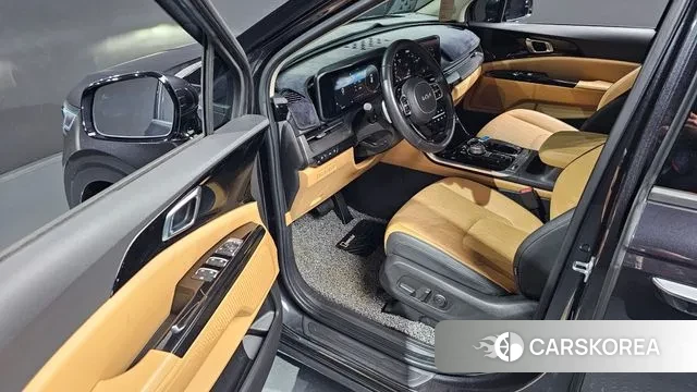 Kia Carnival 4th generation 2023 Серый из Кореи, фото 2