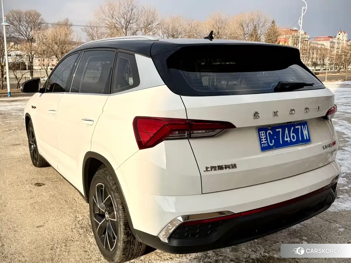 Skoda Komick 2022 Белый из Китая, фото 2