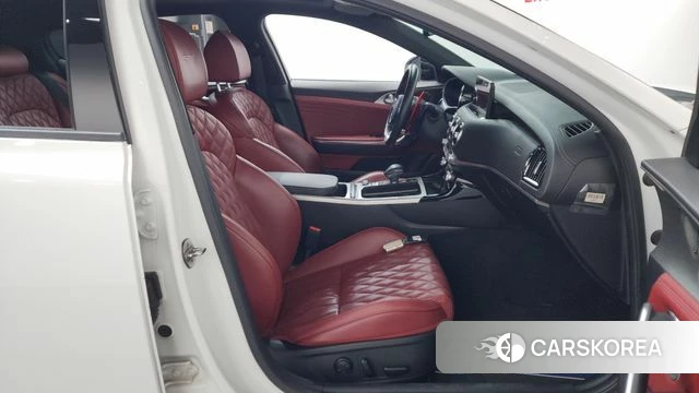 Kia Stinger Meister 2021 Белый из Кореи, фото 2