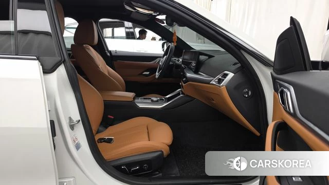 BMW i4 2025 Белый из Кореи, фото 2