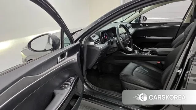 Kia K5 3rd generation 2022 Серый из Кореи, фото 2