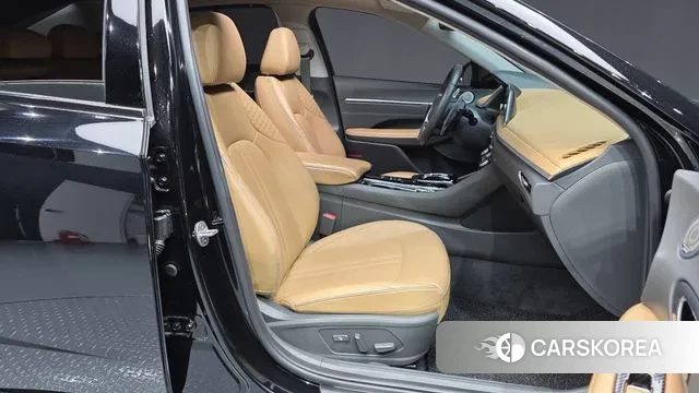 Hyundai Sonata (DN8) 2023 Черный из Кореи, фото 2