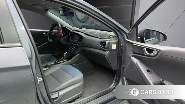Hyundai Ionic Hybrid 2018 Серый из Кореи, фото 2