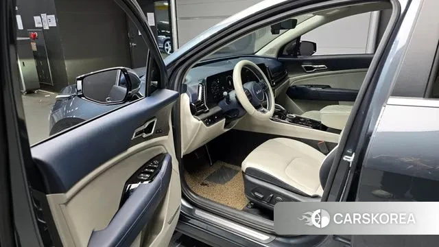 Kia Sportage 5th Generation 2024 Серый из Кореи, фото 2