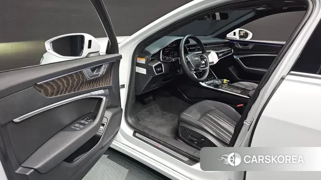 Audi A6 (C8) 2022 Белый из Кореи, фото 2