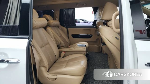 Kia The New Carnival 2018 Белый из Кореи, фото 2