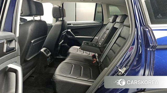 Volkswagen Tiguan second Generation 2018 Синий из Кореи, фото 2