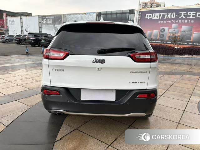 Jeep Free light 2020 Белый из Китая, фото 2