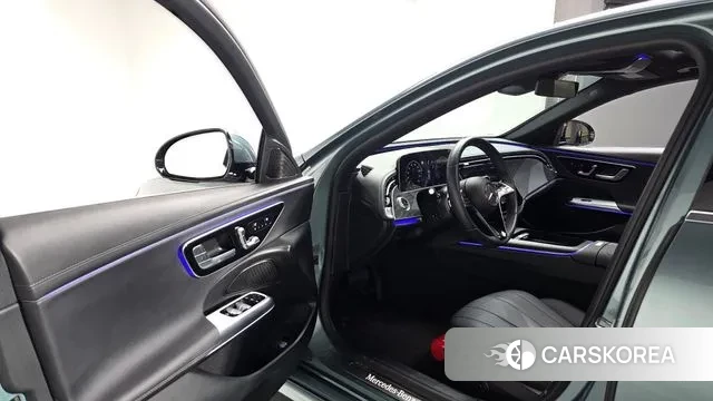 Mercedes-Benz E-Class W214 2025 Синий нефрит из Кореи, фото 2