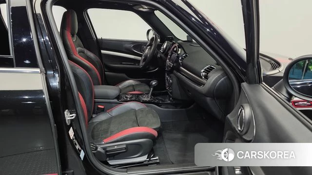 Mini Cooper S Clubman 2019 Черный из Кореи, фото 2