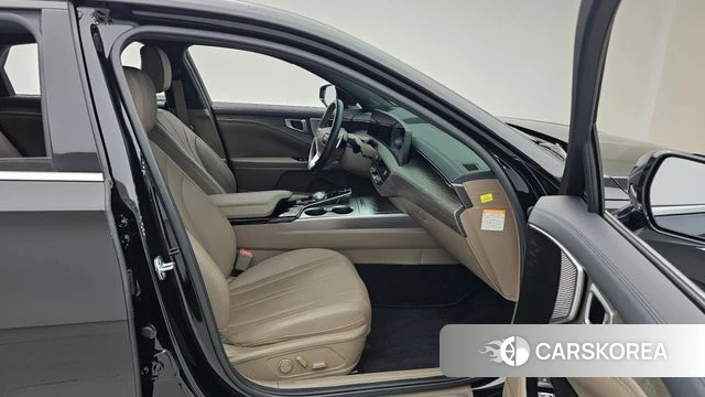 Kia K8 Hybrid 2023 Черный из Кореи, фото 2