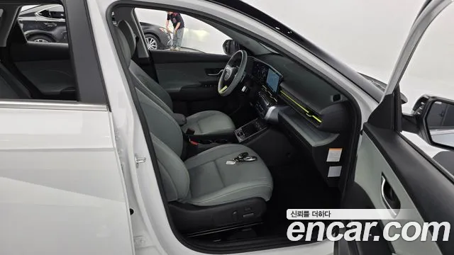 Hyundai Kona Hybrid (SX2) 2023 Белый из Кореи, фото 2