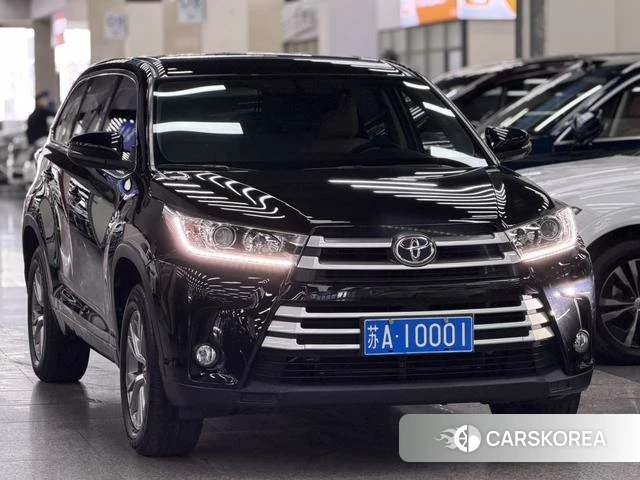 Toyota Highlander 2021 Черный из Китая, фото 2