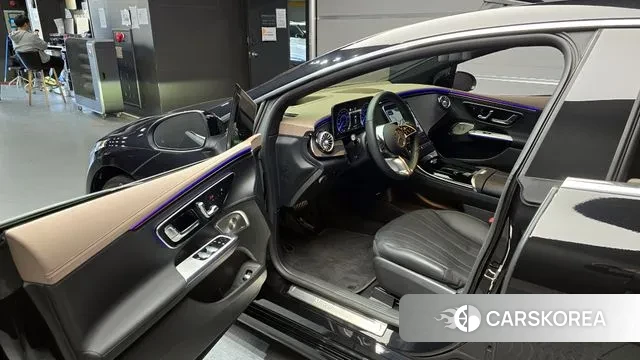 Mercedes-Benz EQE V295 2023 Черный из Кореи, фото 2