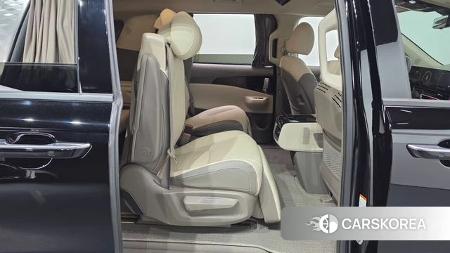 Kia The New Carnival 4th Generation 2025 Черный из Кореи, фото 2