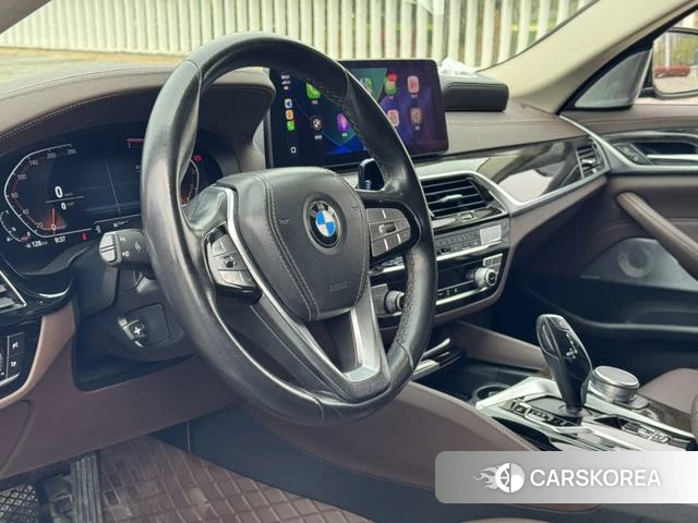 BMW 5 series 2021 Черный из Китая, фото 2