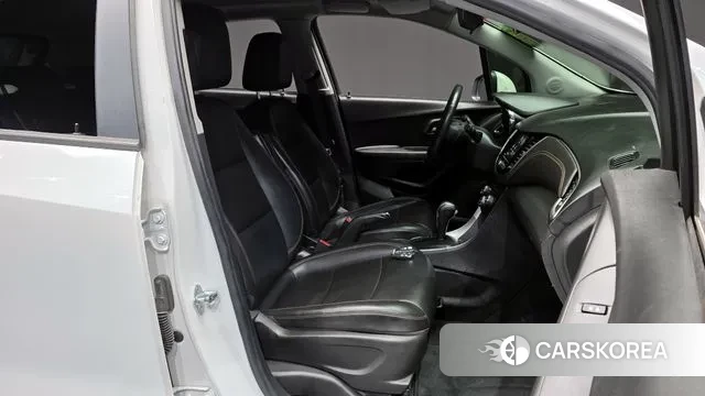 Chevrolet (GM Daewoo) The New Trax 2021 Белый из Кореи, фото 2