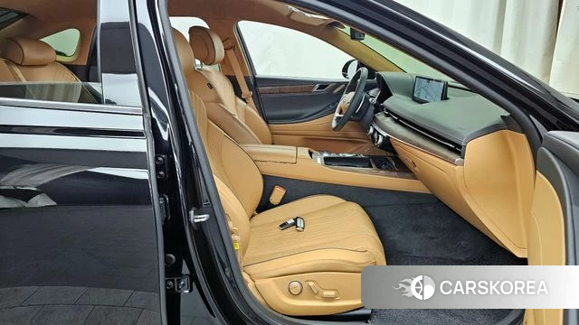 Genesis G80 (RG3) 2022 Черный из Кореи, фото 2