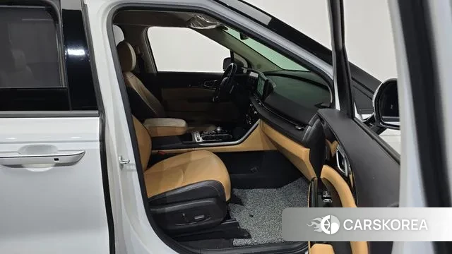 Kia Carnival 4th generation 2022 Белый из Кореи, фото 2