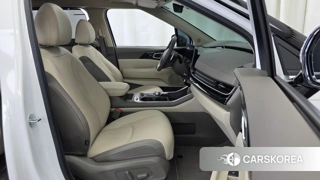 Kia The New Carnival 4th Generation 2024 Белый из Кореи, фото 2