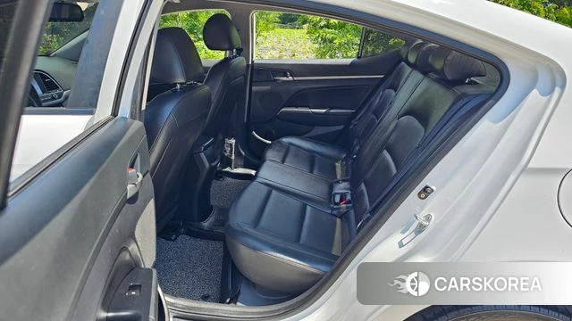 Hyundai Avante AD 2018 Белый из Кореи, фото 2