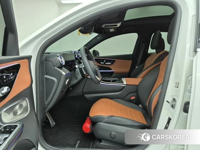 Mercedes-Benz GLC-Class X254 2025 Белый из Кореи, фото 2