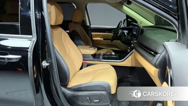 Kia Carnival 4th generation 2022 Черный из Кореи, фото 2