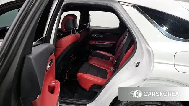 Genesis GV70 2021 Белый из Кореи, фото 2