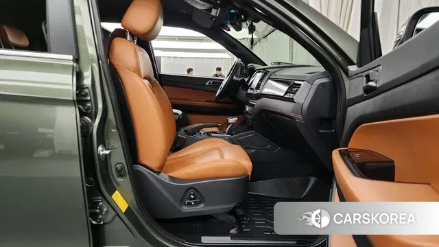 Ssangyong The New Rexton Sports Cannes 2022 Темно-зеленый из Кореи, фото 2