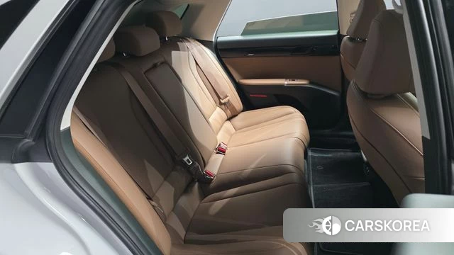 Hyundai Grandeur (GN7) 2024 Белый из Кореи, фото 2