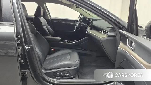 Kia K5 3rd generation 2021 Серый из Кореи, фото 2